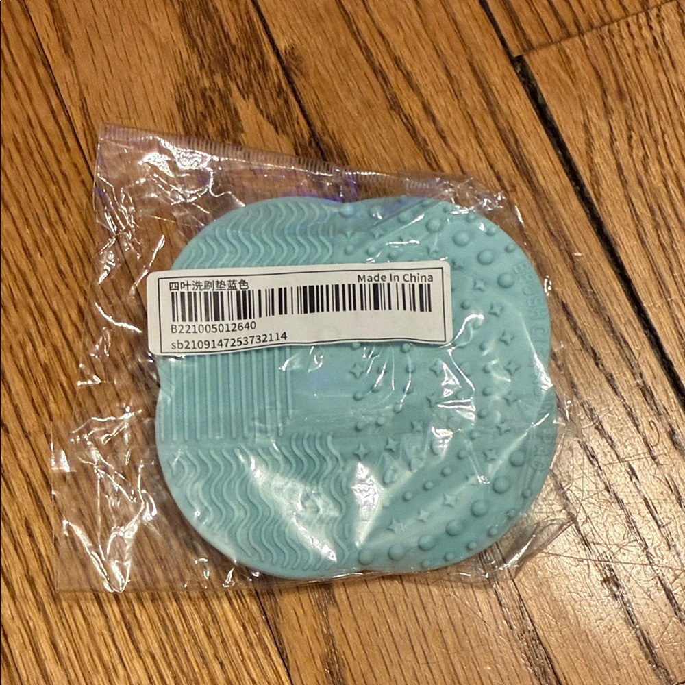 Silicone Scrubber